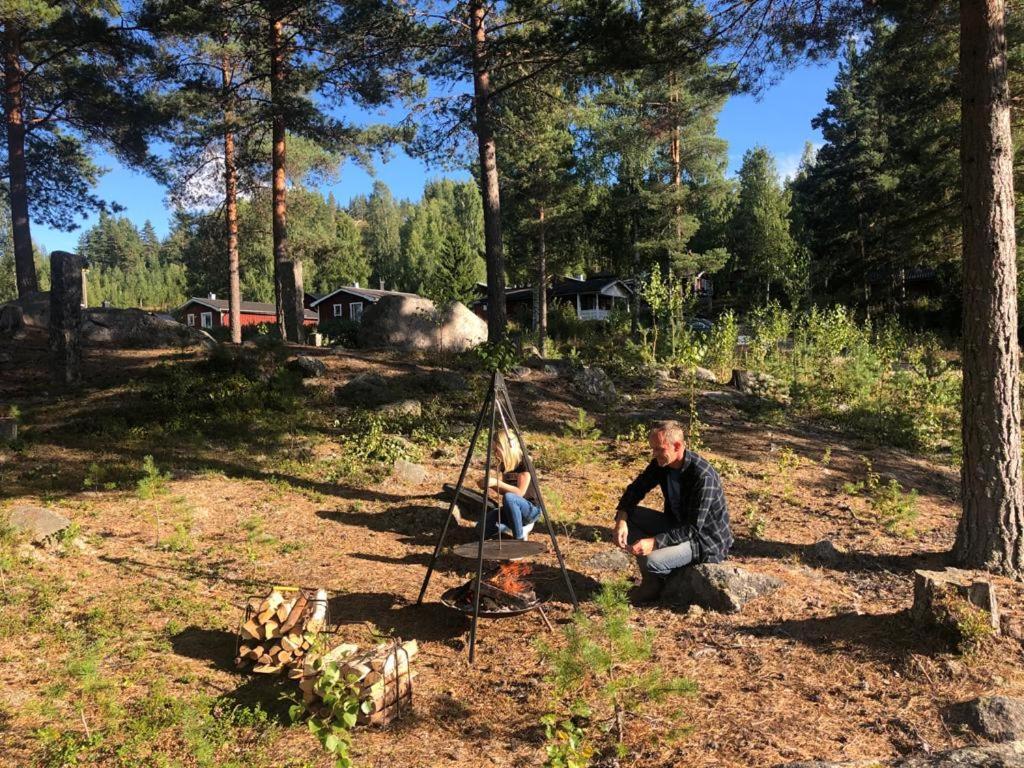Stuga Ekesberget Stugby Eksharad Экстерьер фото